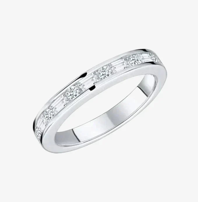 Catier Gold Love Ring