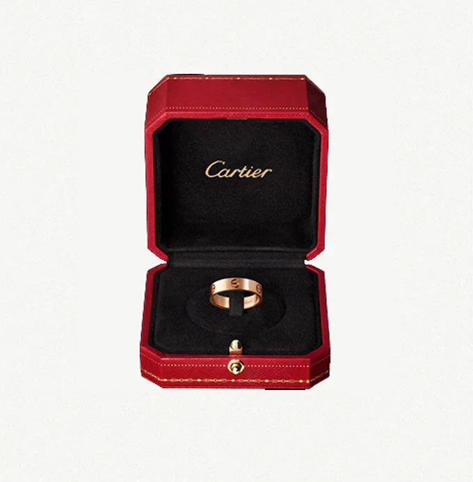Catier Gold Love Ring