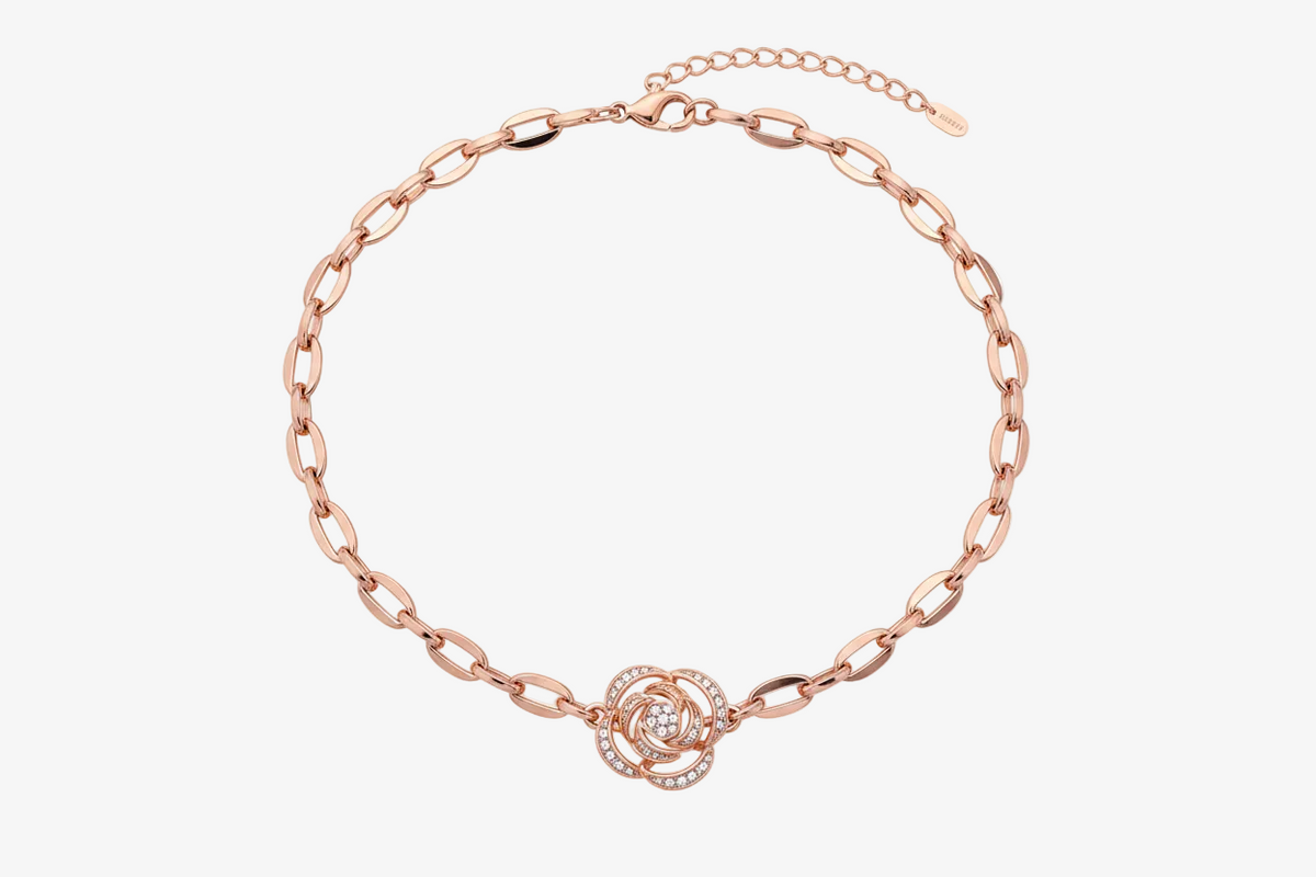 Medium Weight Rose Gold Pendant Necklace